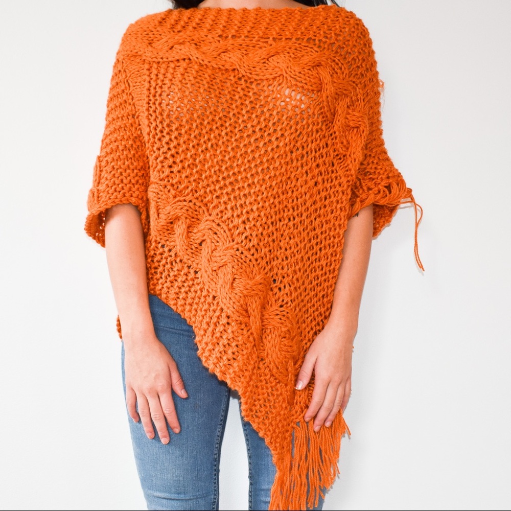 🍁 Orange Knit Poncho Pull Over 🍁